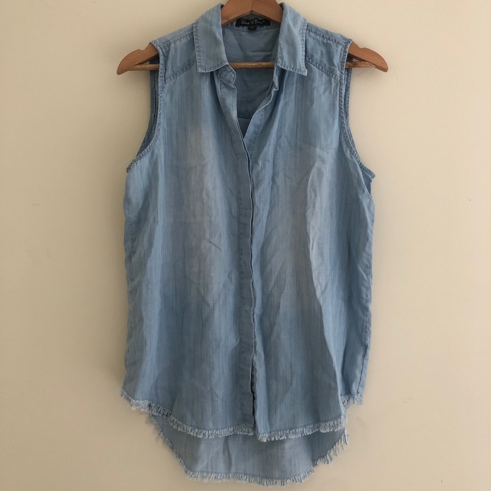 Velvet Heart chambray sleeveless top